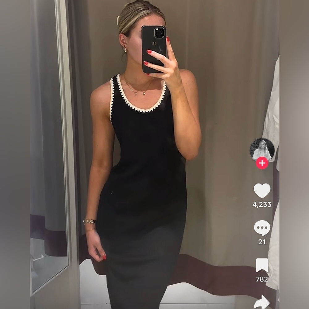 H&M knitted ribbed dress - Picture 1 of 4